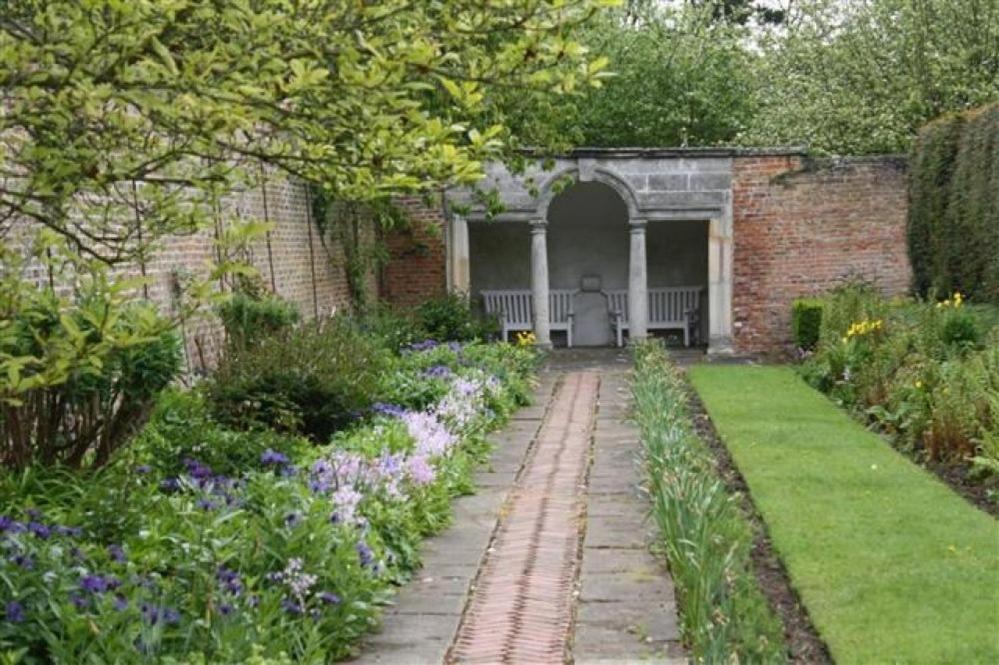 Sutton Hall Resort Thirsk Extérieur photo