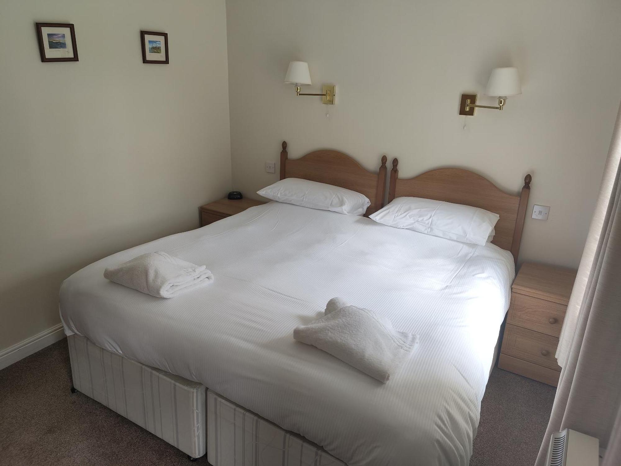 Sutton Hall Resort Thirsk Chambre photo